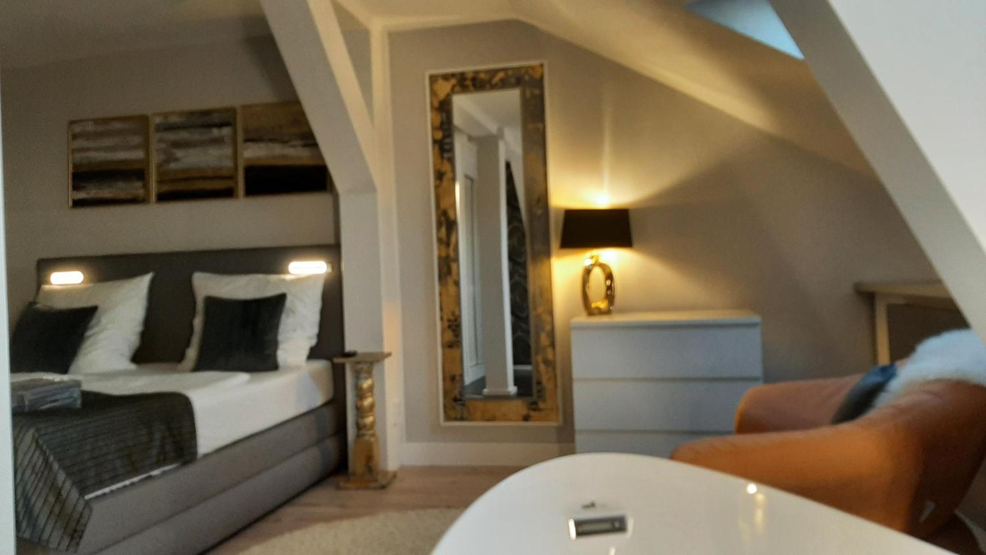 Deluxe Doppelzimmer นอร์ดเฮาเซิน ภายนอก รูปภาพ