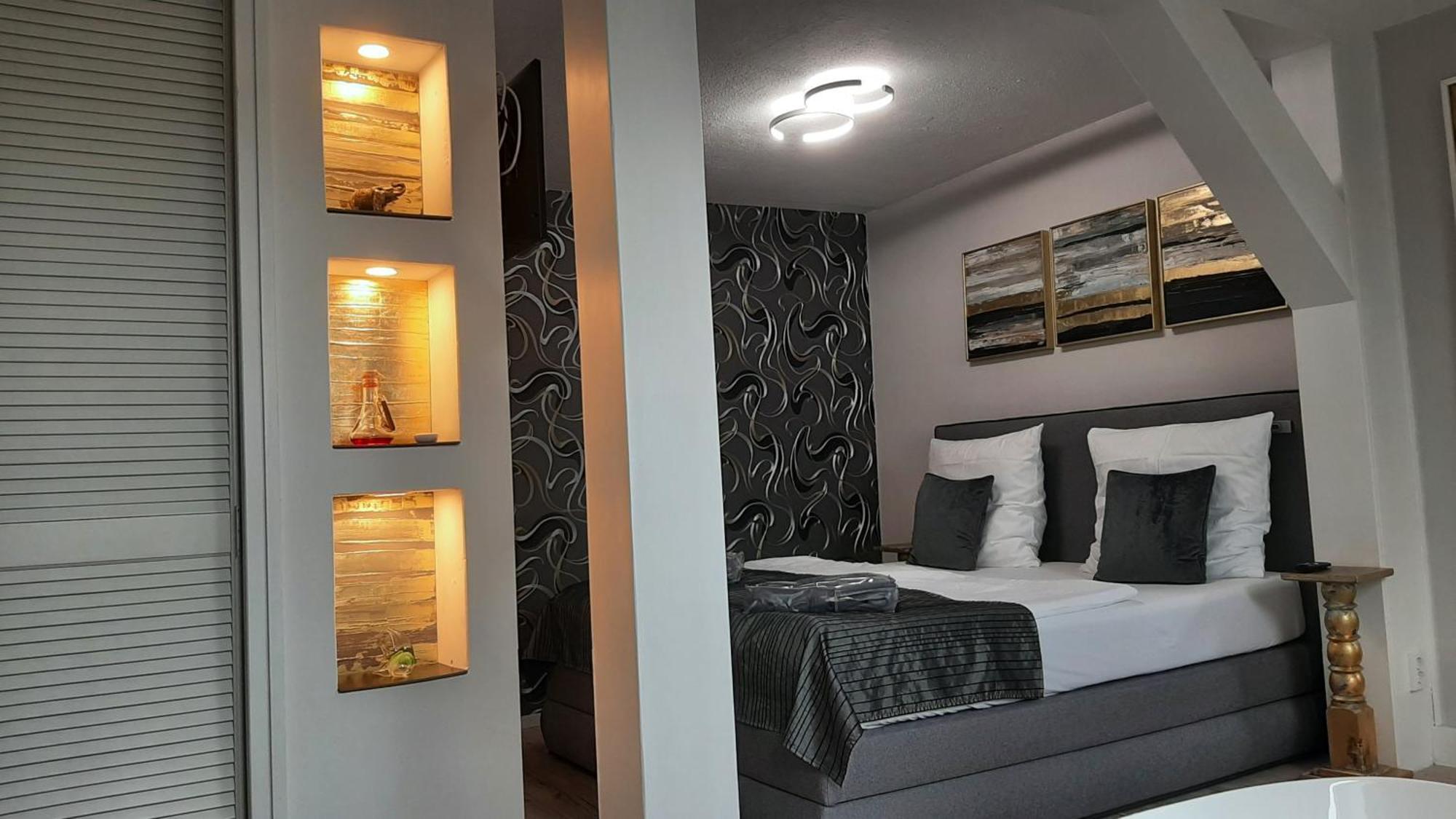 Deluxe Doppelzimmer นอร์ดเฮาเซิน ภายนอก รูปภาพ